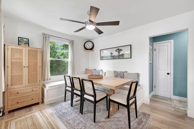 Building Photo - Spacious 3-Bed, 2-Bath Home in Denver