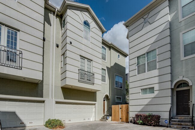 Building Photo - 5610 Kiam St