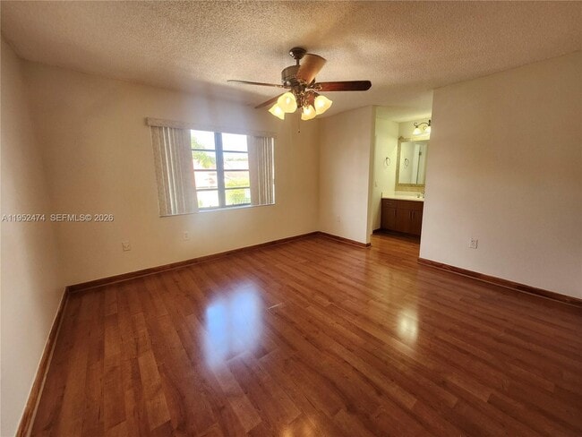 Building Photo - 12396 SW 94th Ln