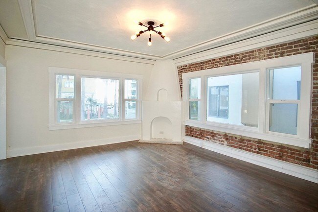 Building Photo - GG Ocean Apartments