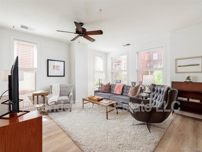 Building Photo - 1631 Emerson St