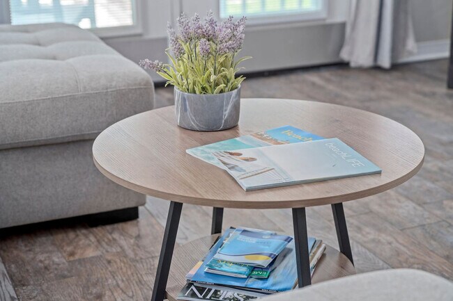 Building Photo - 4465 Clipper Cove