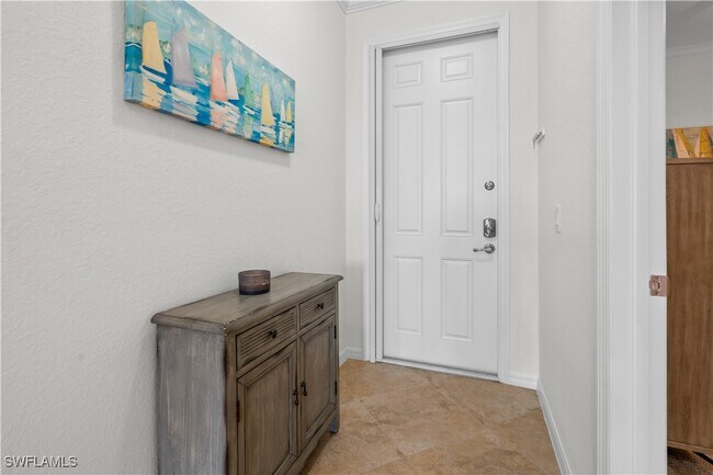 Building Photo - 9735 Acqua Ct