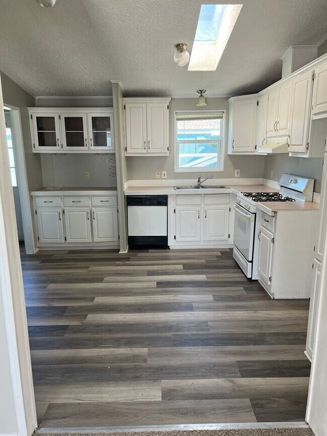 Building Photo - Double Wide Home For Sale