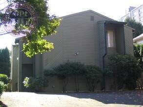 Building Photo - mars5701