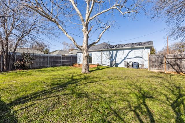 Building Photo - 4701 Calmont Ave