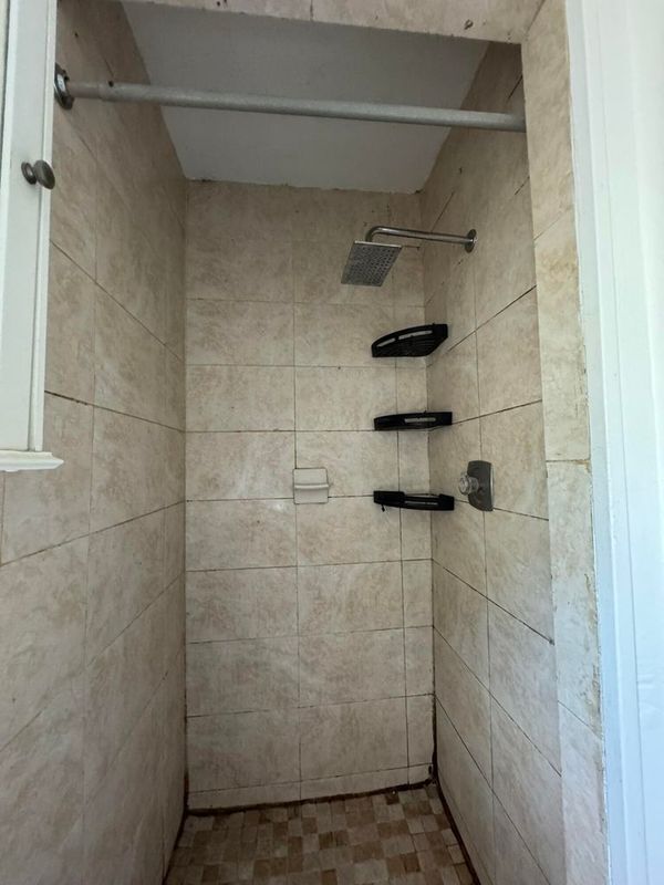 Building Photo - 920 N Haverhill Rd