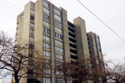 Unit is on floor 11 of 12 - 601 Belmont Ave E