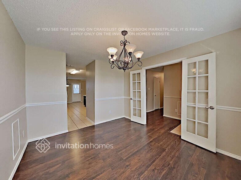 Building Photo - 1512 Windy Meadows Dr