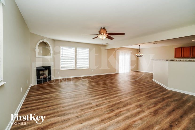 Building Photo - 595 Professional Parkway