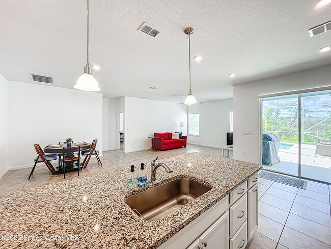 Building Photo - 4213 Keeson Cir