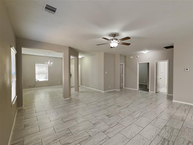 Building Photo - 11114 Kingsnorth Dr