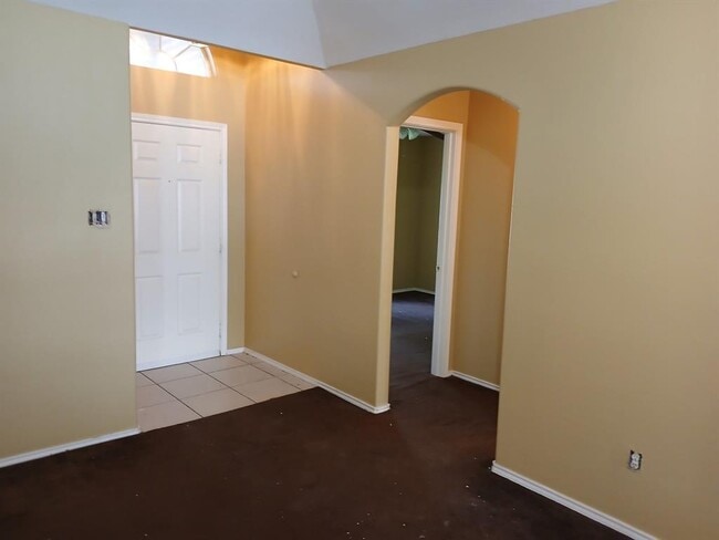Primary Photo - 12705 Rio Grande Ln