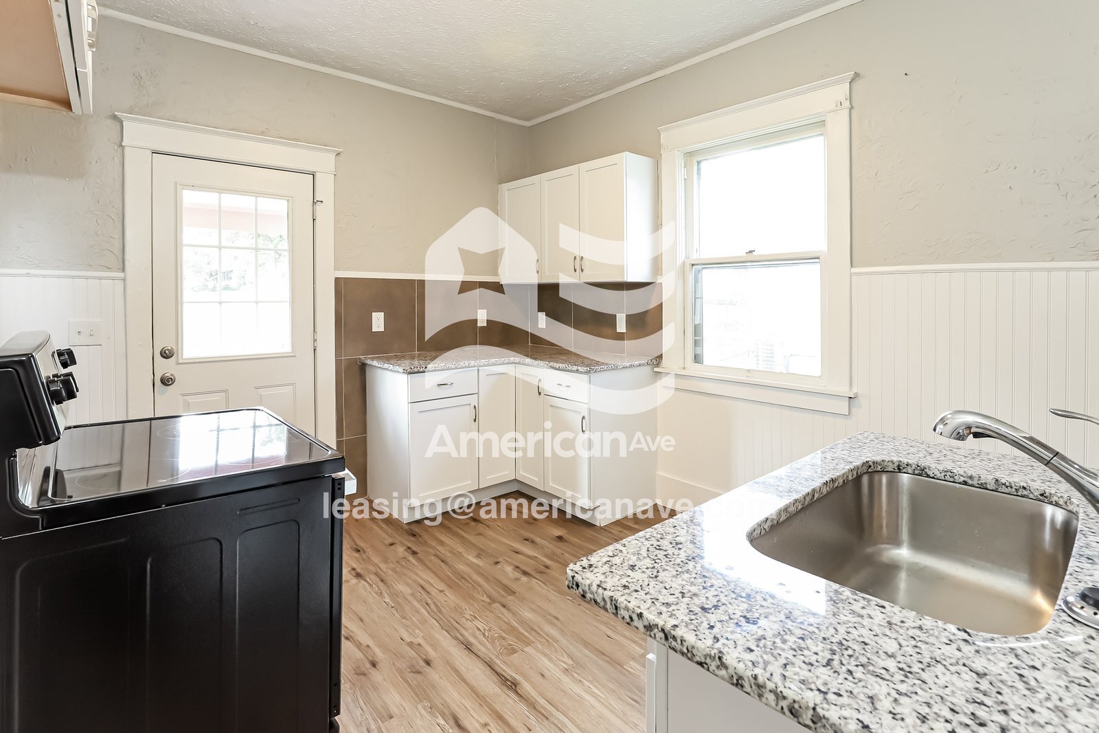 Building Photo - 2859 Corby St