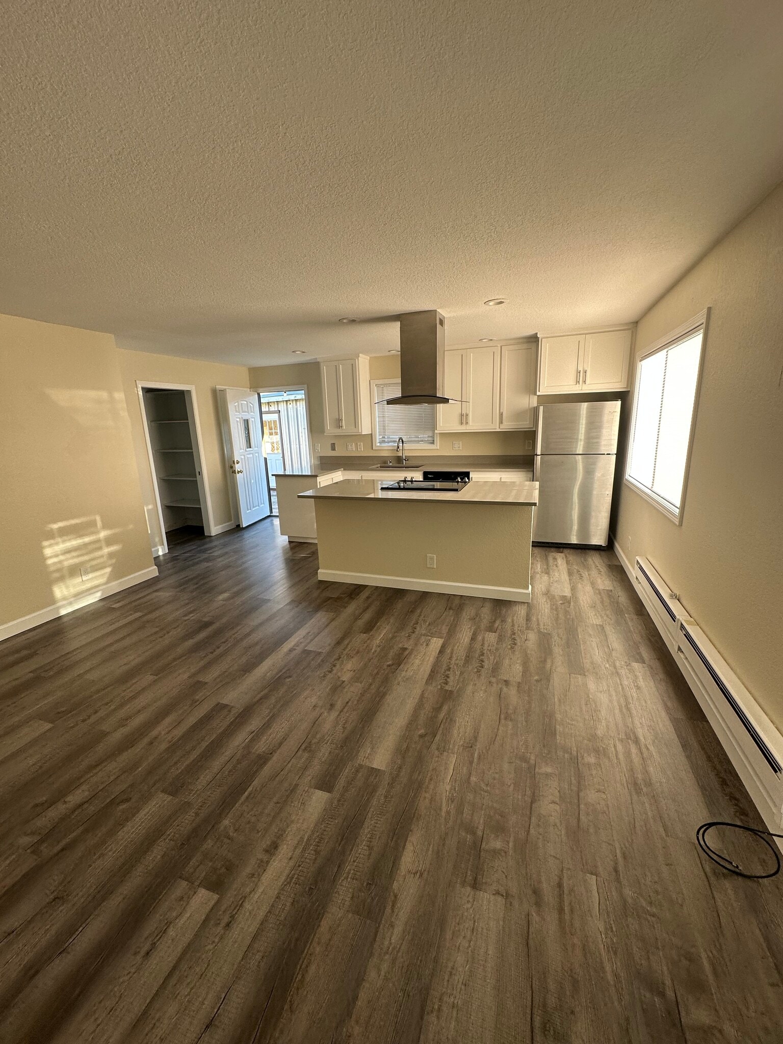 Building Photo - 4339 Santa Rita Rd