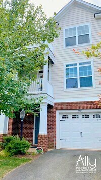 Building Photo - 2306 Whittington Dr