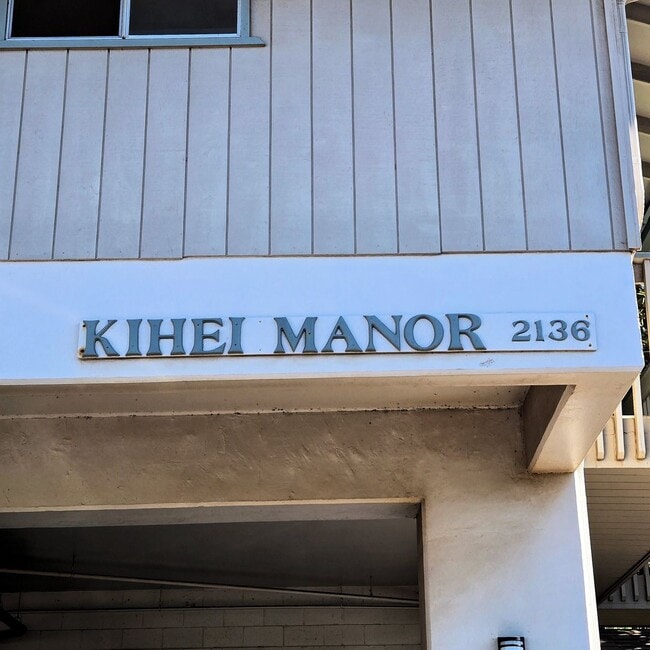 Building Photo - Maui - Live the Beach Life - Remodeled Kihei one bedroom