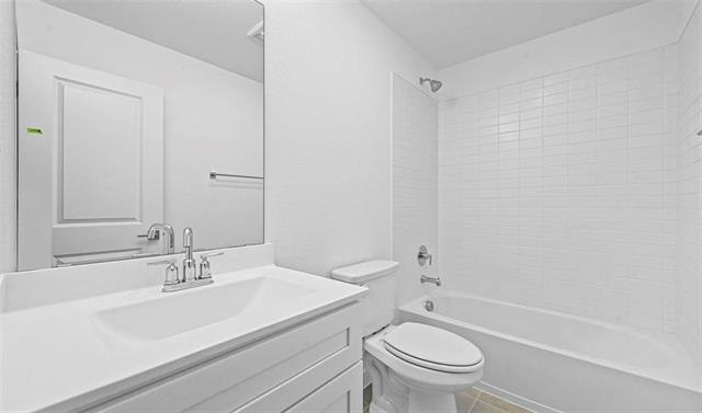 Building Photo - 2528 Broken Bow Dr