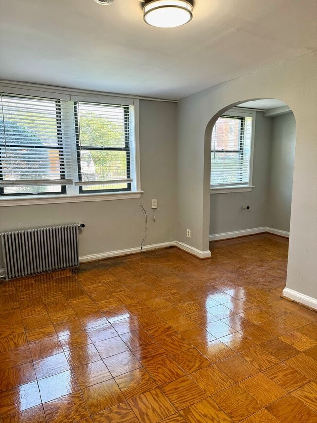 Interior Photo - The Perry