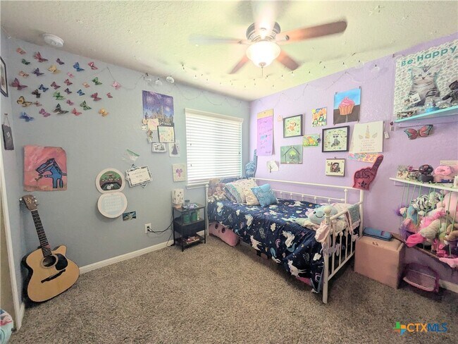 Building Photo - 735 Spectrum Dr