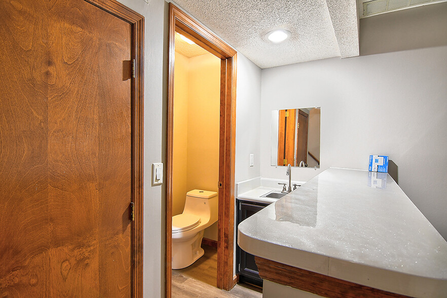 Building Photo - 9630 Sage Meadow Ct