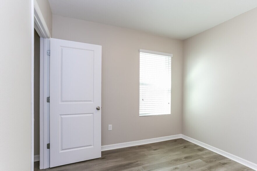 Building Photo - 10125 Geese Trail Cir