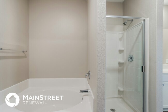 Building Photo - 28049 Irving Dr