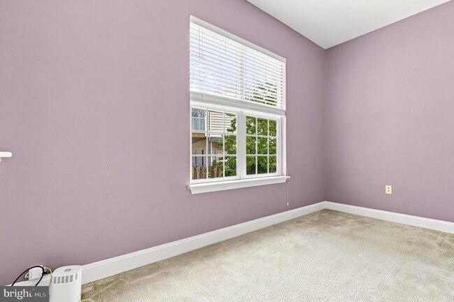Building Photo - 10717 Bentley Ln
