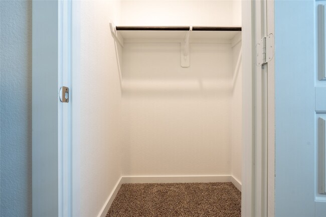 Building Photo - 12327 Brandenburg Gate Rd