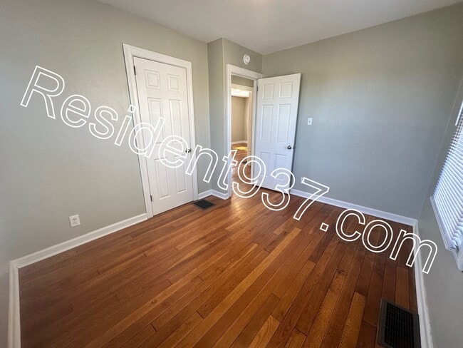 Building Photo - Cozy 3 Bed 1 bath home