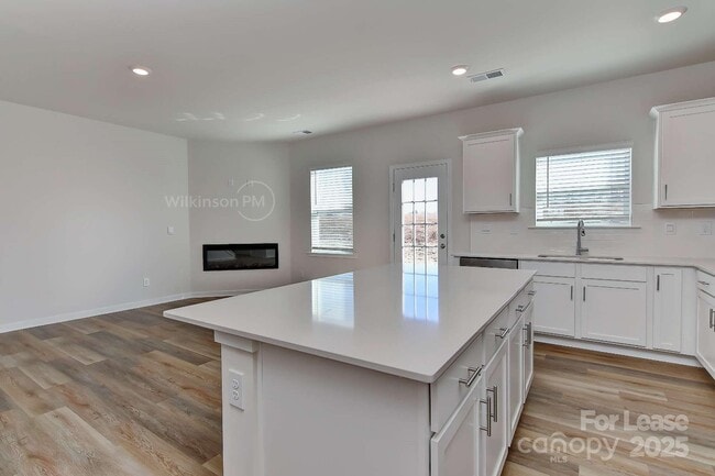 Building Photo - 149 Parker Claire Ln