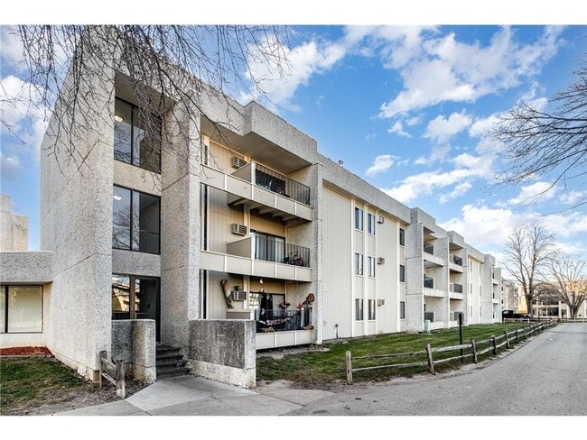 Building Photo - 4130 Rahn Rd