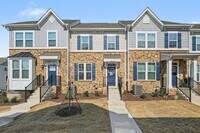 Building Photo - 9306 Mallard Mls Dr