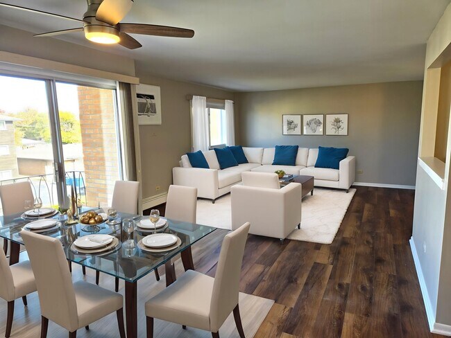 Building Photo - 4712 W 107th St