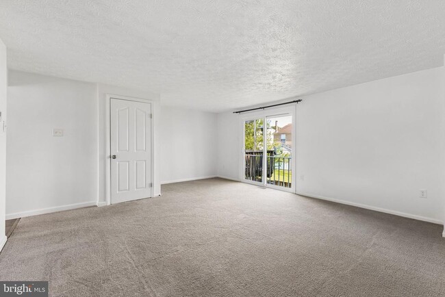 Building Photo - 2711 Neman Ct