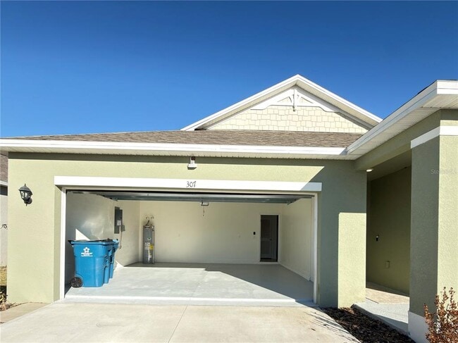 Building Photo - 307 Taylor Grvs St