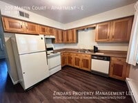 Building Photo - 209 Martin Ct