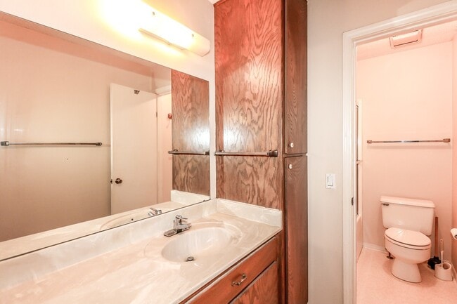 Building Photo - 3 Cortez Ln