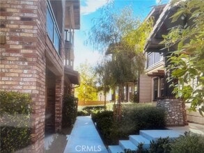 Building Photo - 606 Granite St