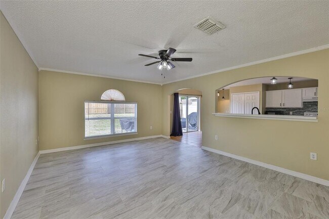 Building Photo - 11438 Ivy Flower Loop