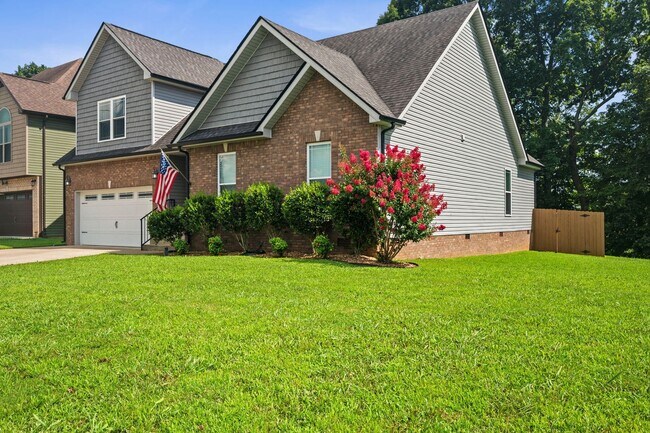 Building Photo - 1048 Harrison Way