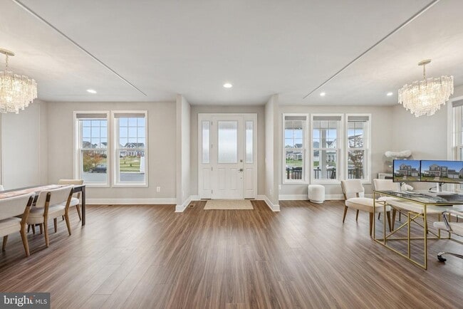 Building Photo - 101 Milvian Wy SE