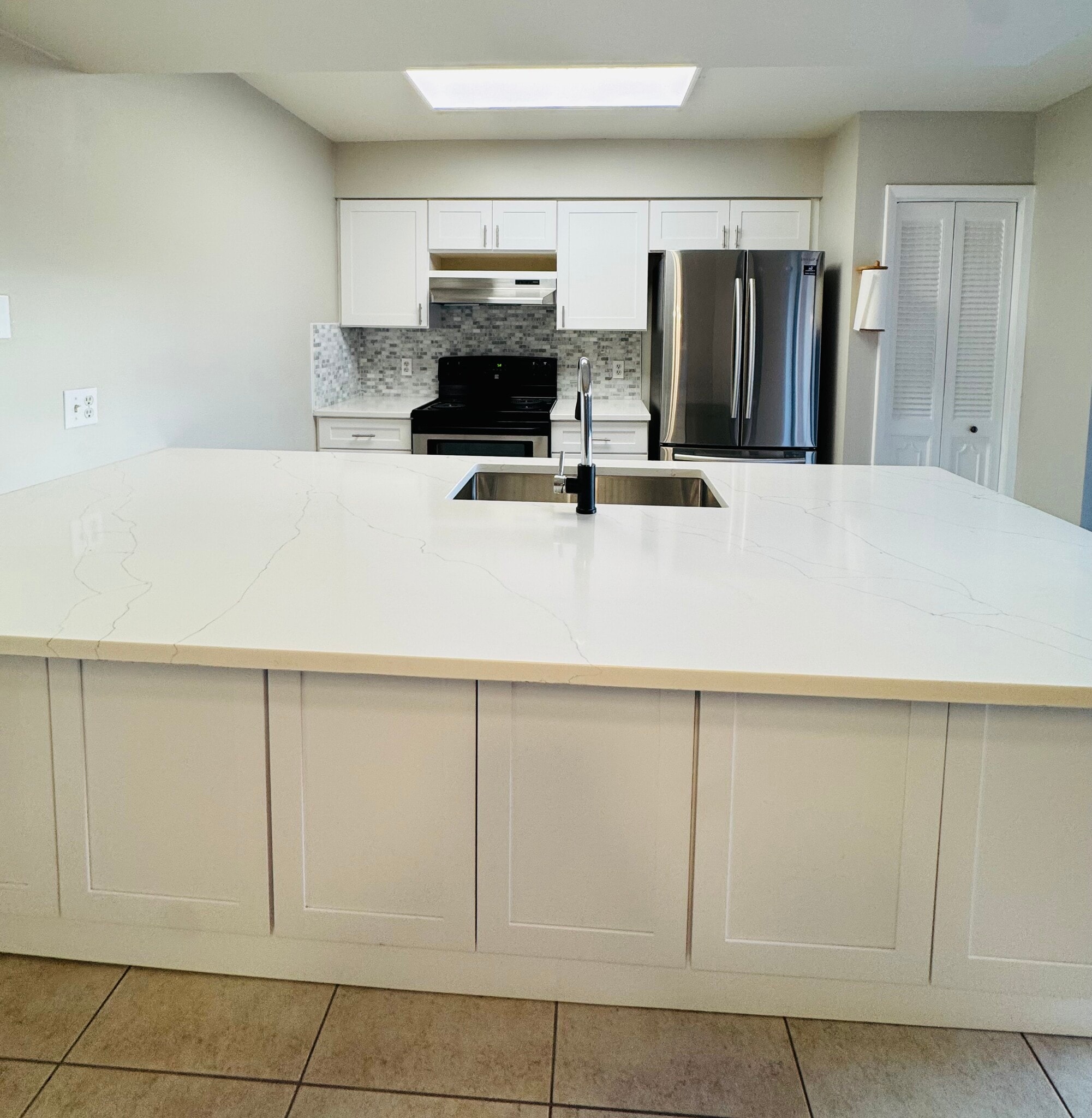 Modern Kitchen - 200 S Banana River Blvd