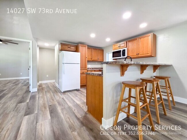 Building Photo - 14027 SW 73rd Ave