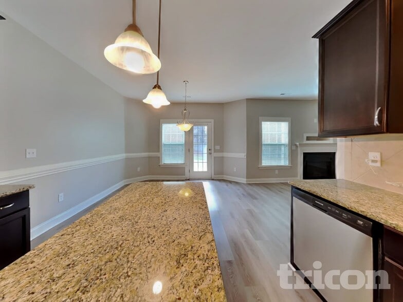 Building Photo - 37 Pedley Pl