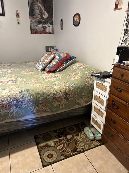 bedroom 1 - 5236 Cherry Ave