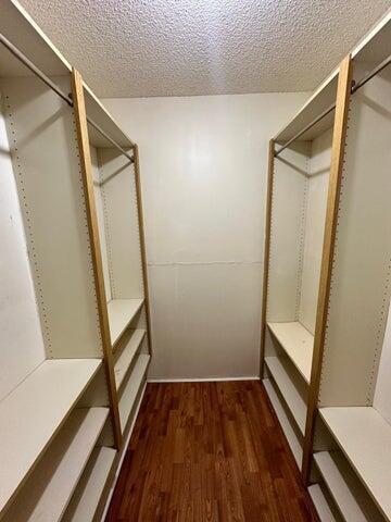 Building Photo - 7716 77th Way