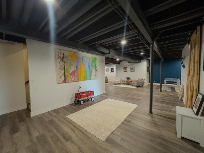 Building Photo - 12660 Enclave Scenic Dr