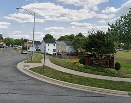 Building Photo - 3021 Brinkley Station Dr