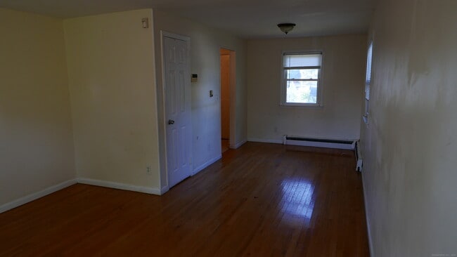 Building Photo - 24 Adamson Ave